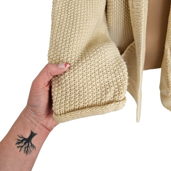 The Skinny x Jillian Harris Knit White Cardigan with Pockets Sz OS - Picture 2 of 8